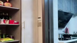 瑜伽女做受不让我拍，就是硬拍