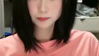大大胸的宝贝梓长泽给亚洲口交