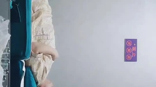 完整重上! 常参演古装剧的小演员流出! 在摄影机前面自慰后还帮口交无遮挡
